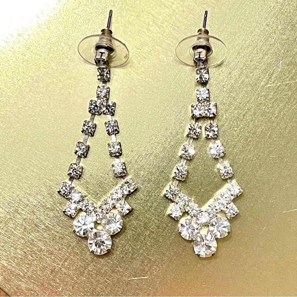 New Vintage Claire’s Drop Rhinestone Earrings